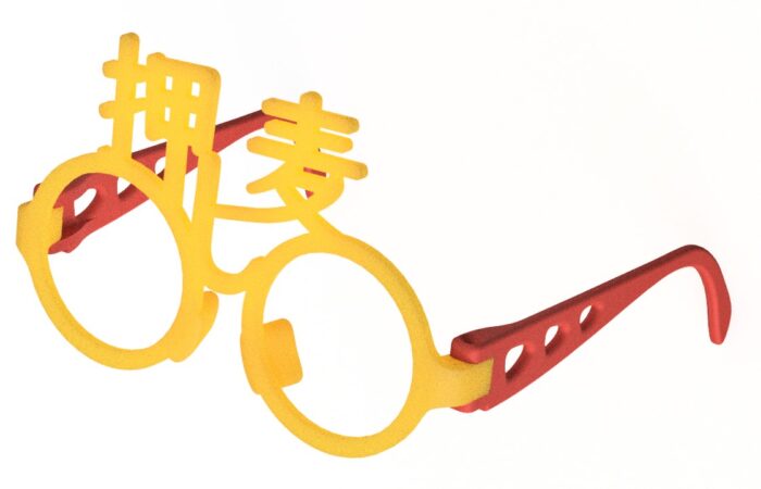 デザイナーと相談しながら作れる、オリジナル伊達めがね　押し麦