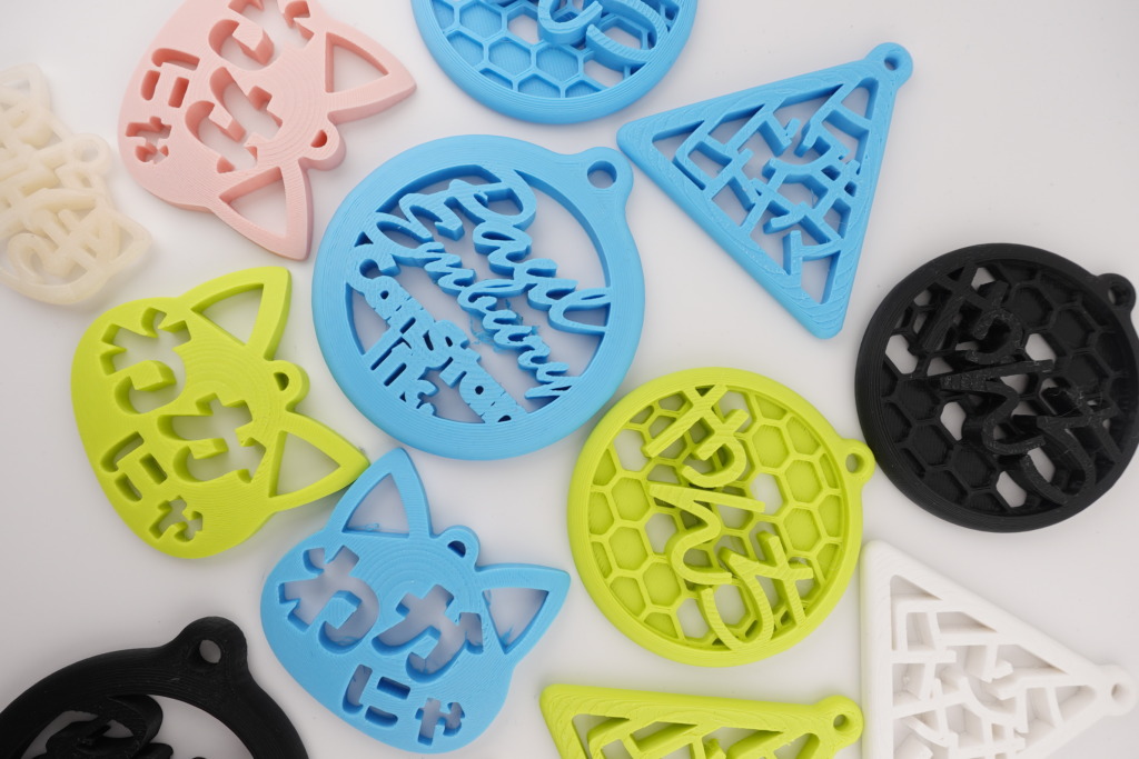 １個から作れるオリジナル超軽量キーホルダー製作