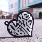 ハート形の「I LIKE BIKE」蓄光キーホルダー　アイライクバイク - 画像 (13)